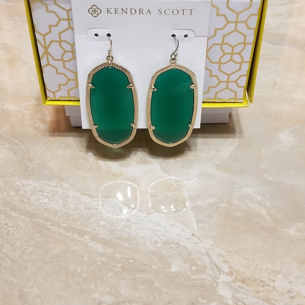 🌺SOLD🌺 Kendra Scott Danielles EUC